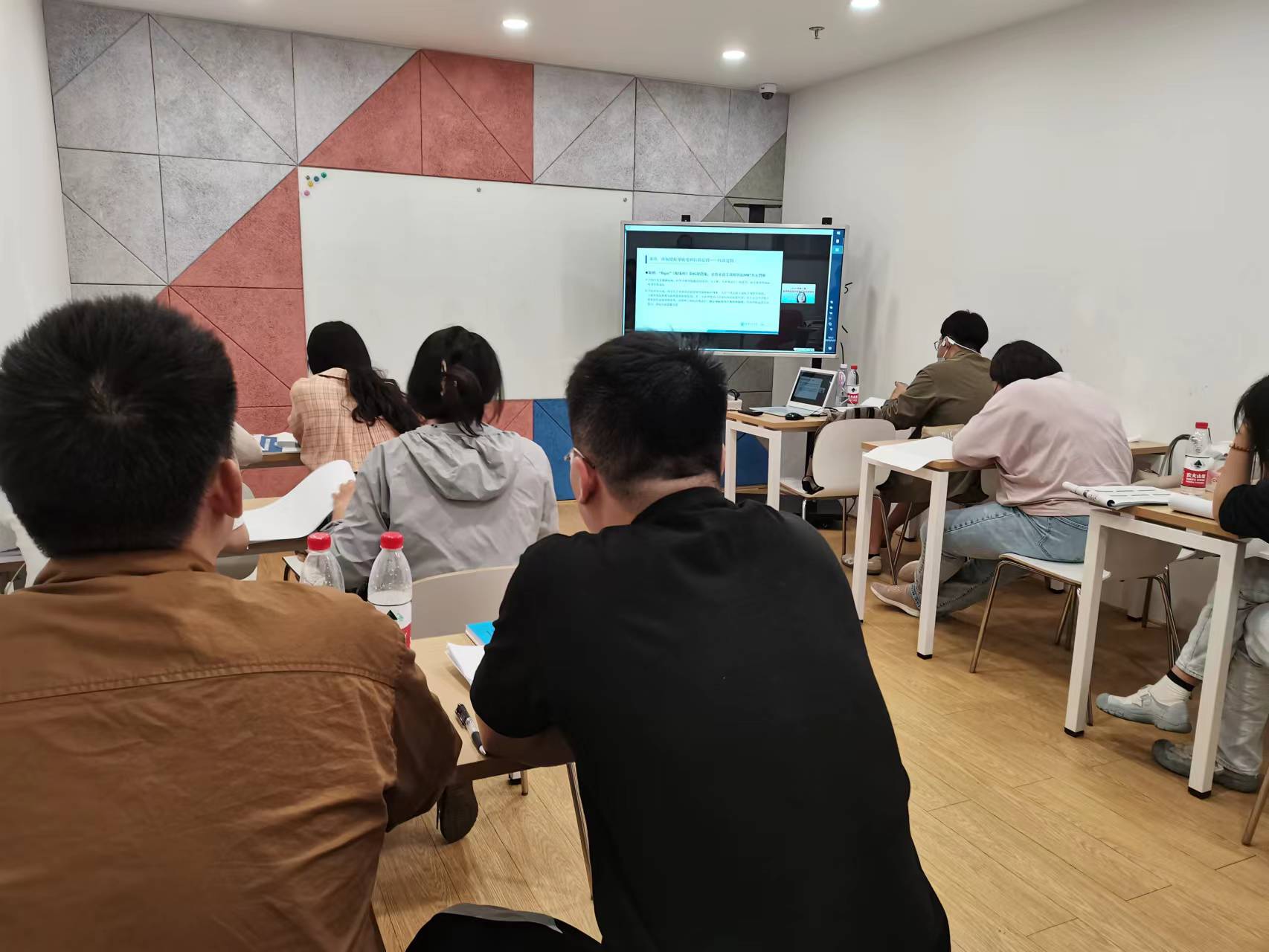 上海高级考核特训班图片04.jpg